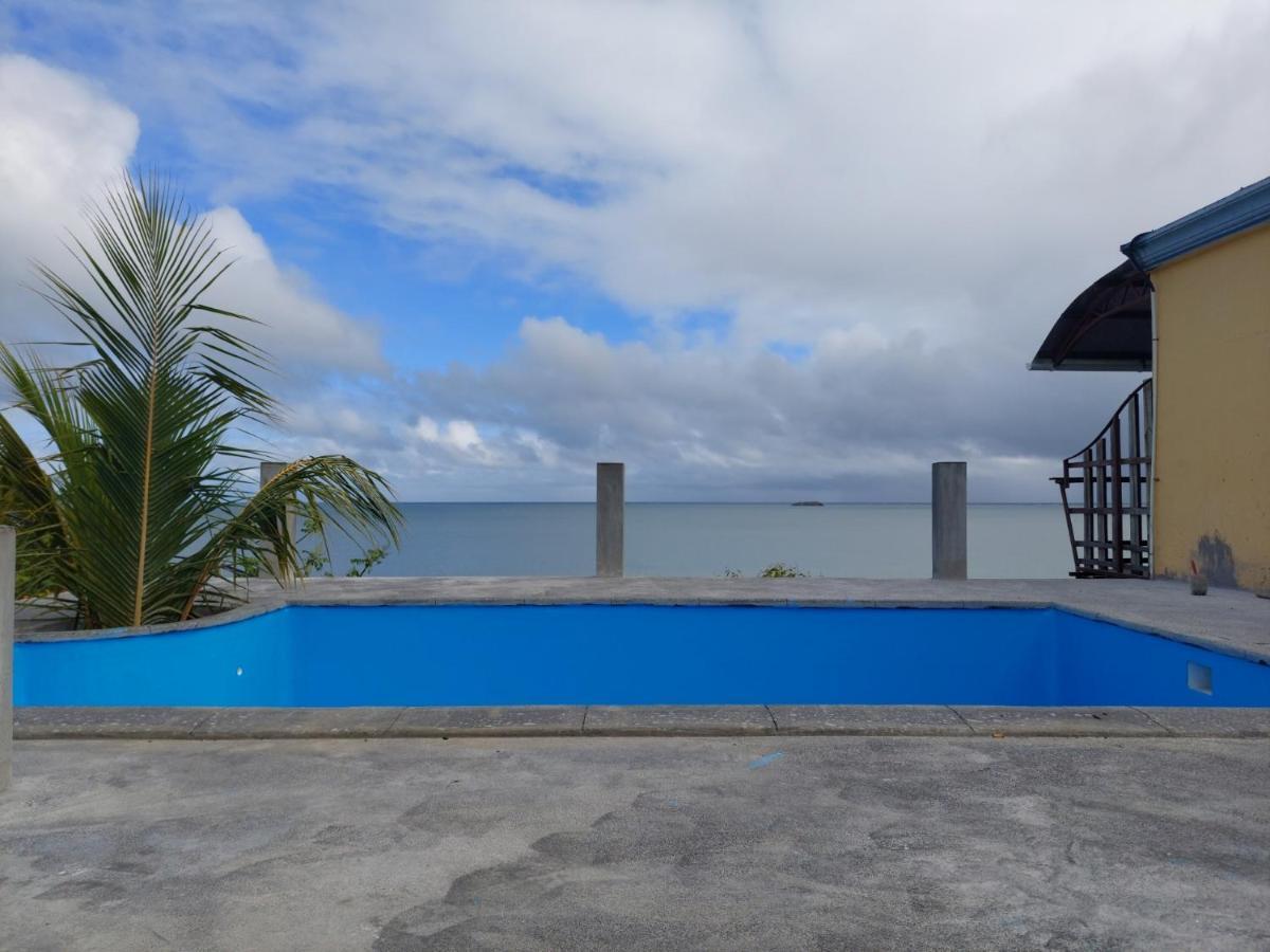 Le Pandanus Hotel Quatre Vents Екстериор снимка