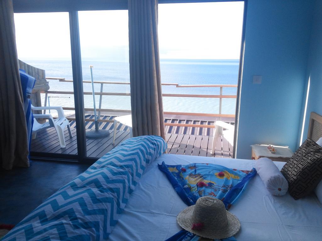 Le Pandanus Hotel Quatre Vents Екстериор снимка